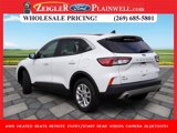 Used 2020 Ford Escape SE image 3