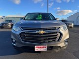 Used 2021 Chevrolet Traverse LT image 2
