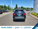 Used 2017 Nissan Pathfinder Platinum image 5