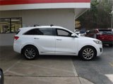 Used 2018 Kia Sorento SX image 2