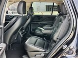 Certified 2023 Lincoln Aviator 2WD w/ Premium Package image 5