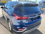 Used 2019 Hyundai Santa Fe SE image 2