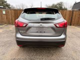 Used 2019 Nissan Rogue Sport S image 6