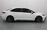Used 2020 Toyota Corolla SE image 2