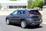 Used 2016 Jeep Cherokee Limited image 3