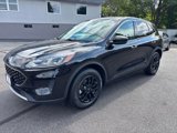 Used 2020 Ford Escape SE image 6
