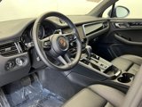 Used 2024 Porsche Macan image 4
