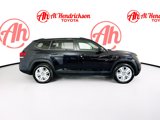 Used 2019 Volkswagen Atlas SE w/ Towing Package image 2
