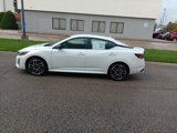 New 2025 Nissan Sentra SR image 3