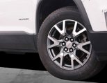 Used 2023 GMC Acadia SLT image 3