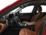 Used 2019 Alfa Romeo Giulia image 5