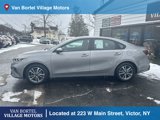 Used 2022 Kia Forte LXS image 2