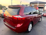 Used 2015 Toyota Sienna XLE Premium image 4