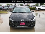 Used 2023 Hyundai Elantra SEL image 2