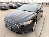 Used 2017 Ford Fusion SE w/ Fusion SE Technology Package image 4