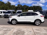 Used 2023 Ford Edge SE image 3