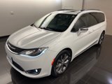 Used 2018 Chrysler Pacifica Limited w/ Tire & Wheel Group image 3