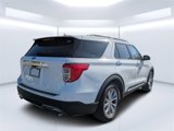 Used 2022 Ford Explorer Limited w/ Equipment Group 301A image 3