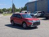 Used 2016 Mitsubishi Outlander SE image 3