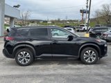 Used 2023 Nissan Rogue SV image 2