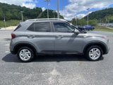 Used 2020 Hyundai Venue SEL image 2