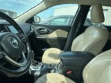 Used 2016 Jeep Cherokee Limited image 5