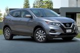 Used 2020 Nissan Rogue Sport S image 2