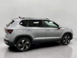 New 2025 Volkswagen Taos SE image 2