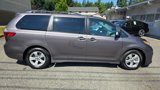 Used 2020 Toyota Sienna LE image 4