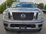 Used 2017 Nissan Titan SV image 5