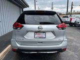 Used 2018 Nissan Rogue SV image 5