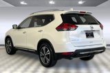 Used 2017 Nissan Rogue SL image 3