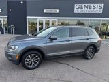 Used 2020 Volkswagen Tiguan SE w/ Panoramic Sunroof Package image 5