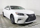 Used 2017 Lexus ES 350 w/ Luxury Package image 3