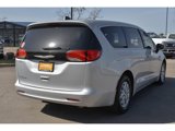Certified 2022 Chrysler Voyager LX image 5