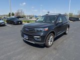 Used 2021 Ford Explorer XLT w/ Equipment Group 202A image 3