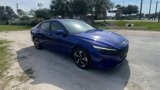 Used 2023 Hyundai Elantra SEL w/ Convenience Package image 2