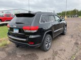Used 2019 Jeep Grand Cherokee Limited w/ Luxury Group II image 2