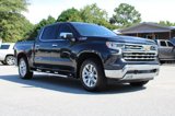 Used 2022 Chevrolet Silverado 1500 LTZ w/ Technology Package image 3