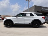 Used 2021 Ford Explorer XLT w/ Equipment Group 202A image 2