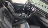 Used 2020 Toyota Camry SE image 3