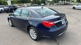 Used 2013 Chrysler 200 Limited image 5