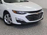Used 2024 Chevrolet Malibu LT image 2