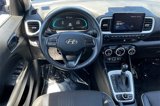 Used 2024 Hyundai Venue Limited image 5