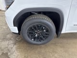 New 2025 GMC Sierra 1500 Elevation image 4