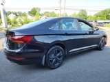 Certified 2019 Volkswagen Jetta R-Line image 4