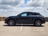 Certified 2025 Porsche Macan image 2