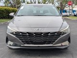 Certified 2022 Hyundai Elantra SEL w/ Convenience + Premium Package image 2