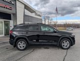 Certified 2022 GMC Terrain SLE w/ Driver Convenience Package image 5