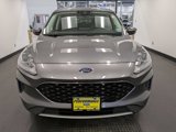 Used 2021 Ford Escape SE image 2